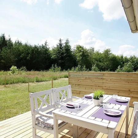 Three-bedroom Holiday In 20 Vakantiehuis Brovst